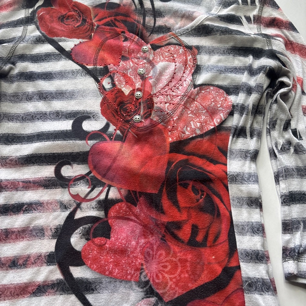 One World Black & White Striped Henley Top Hearts & Roses Print Women's Size XL - Picture 2 of 7